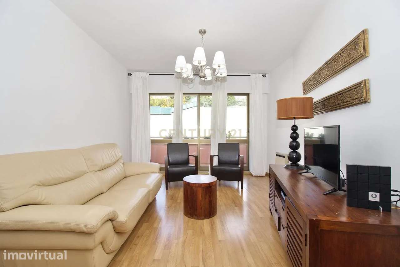 Apartamento T2 com Jardim e Piscina - Grande imagem: 3/20