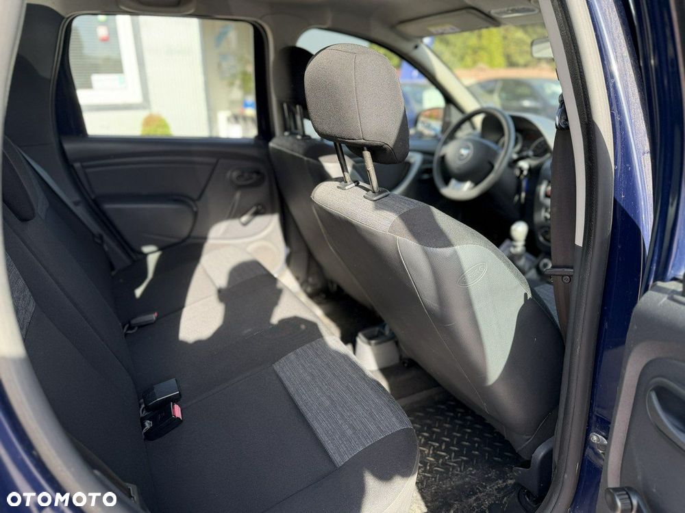 Dacia Duster 1.6 Ambiance 4x4 - 23