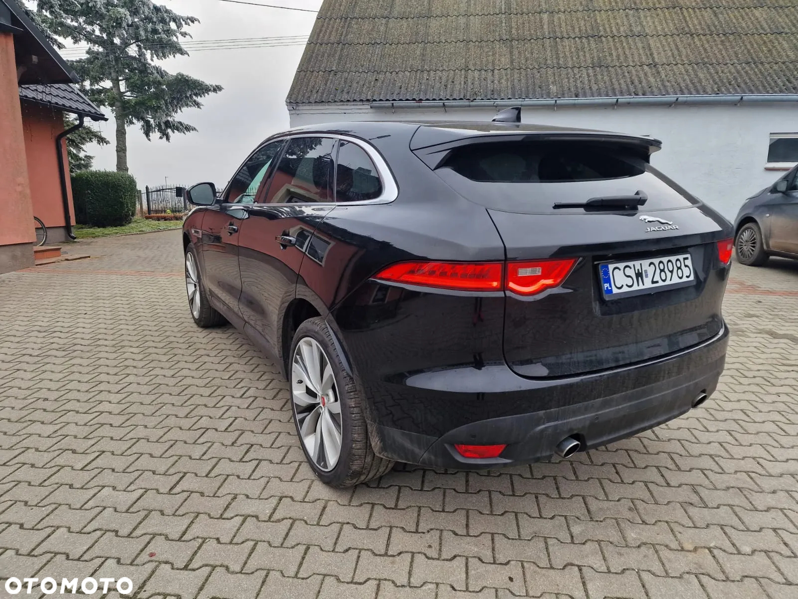 Jaguar F-Pace 25d AWD R-Sport - 3