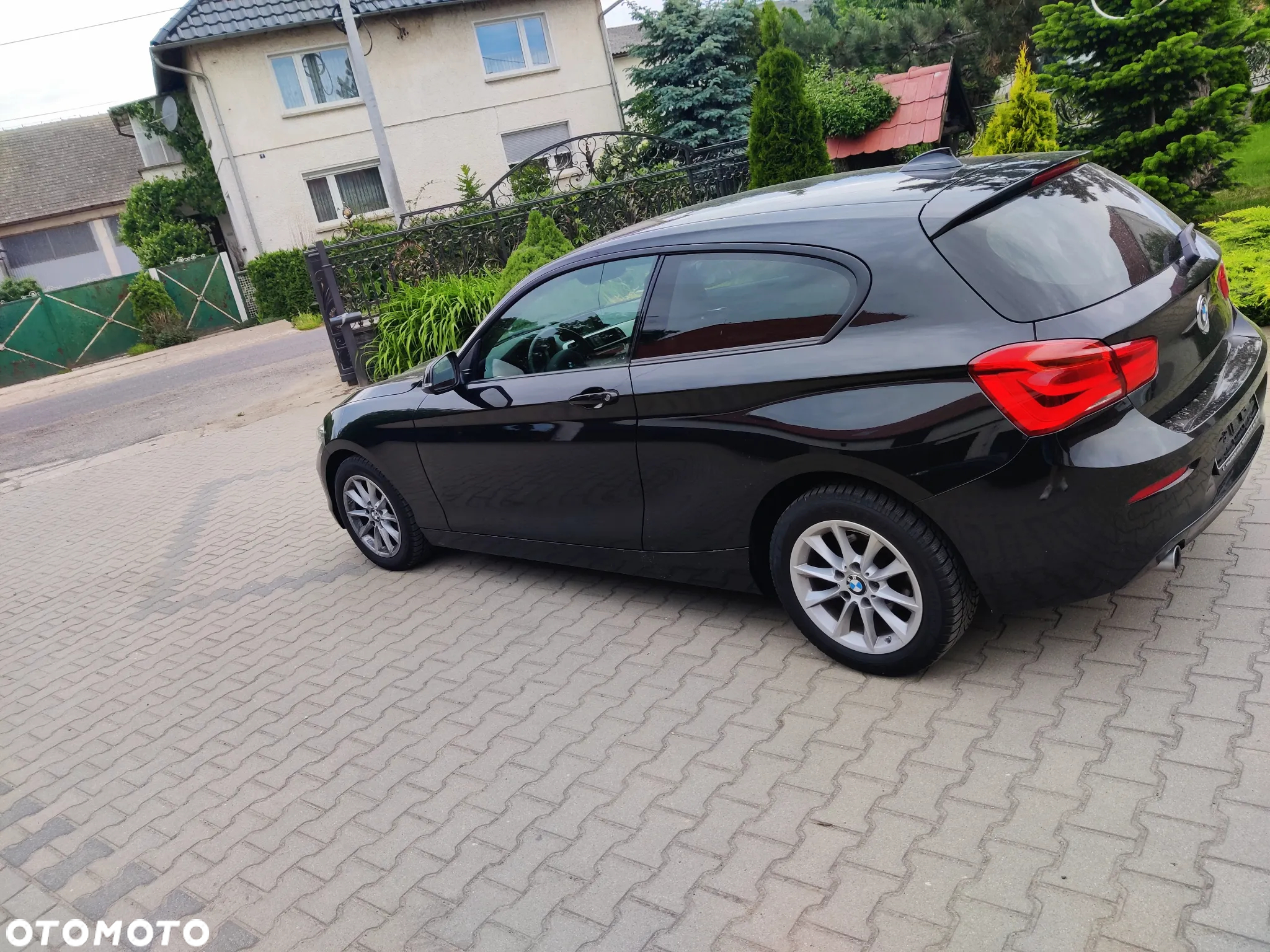 BMW 1M - 2