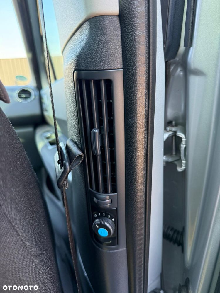 Peugeot 5008 155 THP Platinum - 19