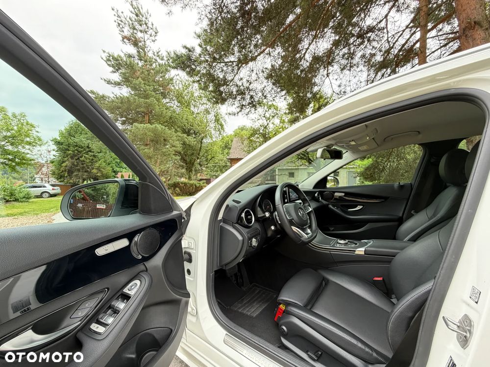 Mercedes-Benz Klasa C 200 9G-TRONIC - 14