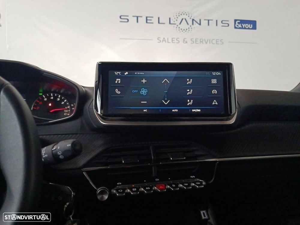 Peugeot 2008 1.2 PureTech Style - 20