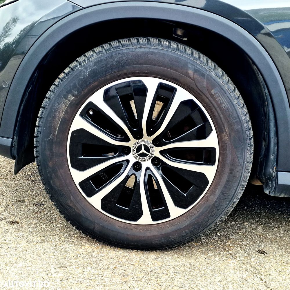 Mercedes-Benz GLC 220 d 4MATIC MHEV - 4