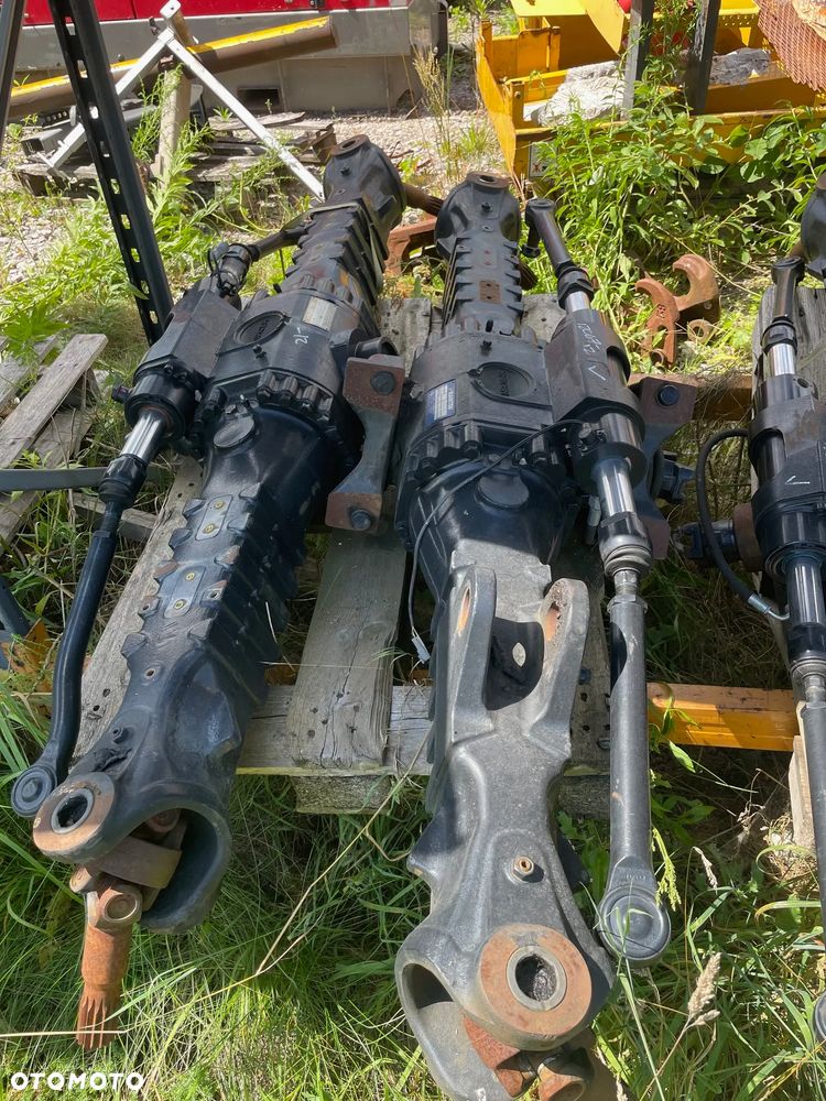 MOST ŁADOWARKA MANITOU MRT MLT - 2