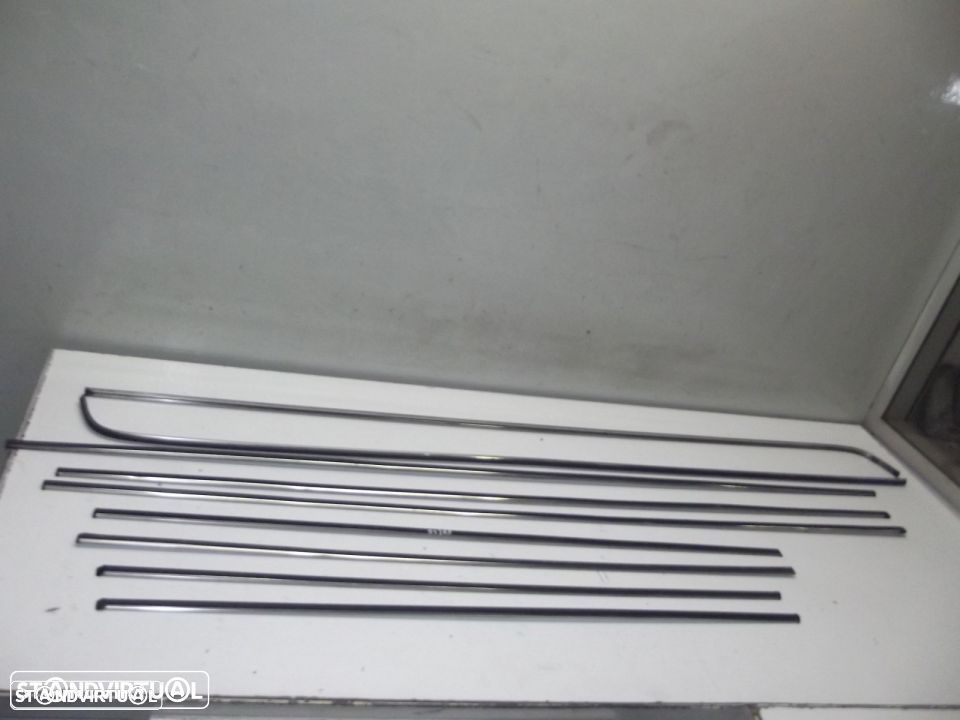 volvo 244 frisos laterais conjunto completo - 3