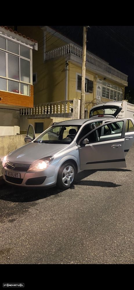 Opel Astra 1.3 CDTI Cosmo - 2