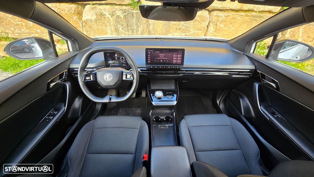 MG MG4 64 kWh Comfort - 9