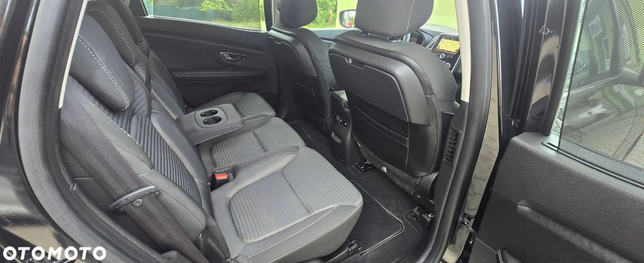 Renault Scenic - 24