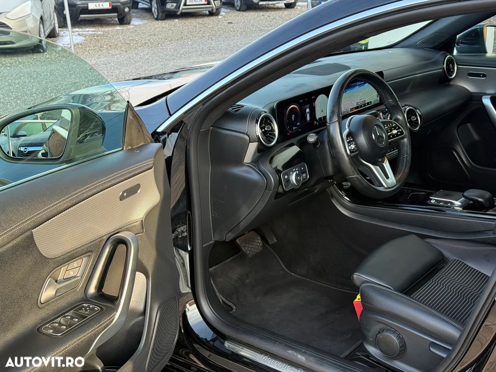 Mercedes-Benz CLA 180 - 11