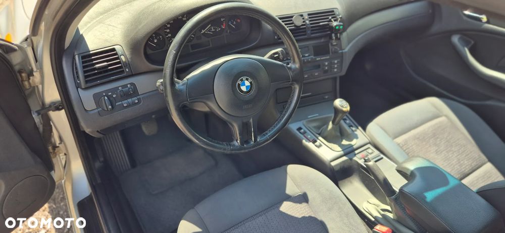 BMW Seria 3 - 22