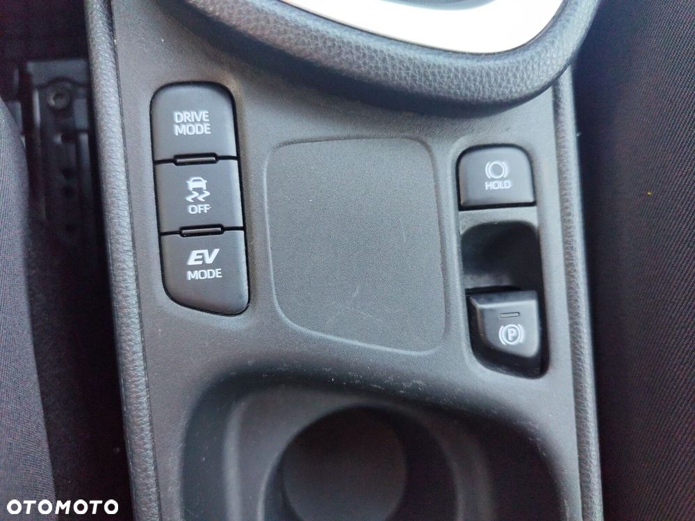 Toyota Yaris Cross - 24