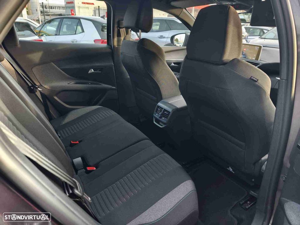 Peugeot 3008 1.2 PureTech Active Pack - 10