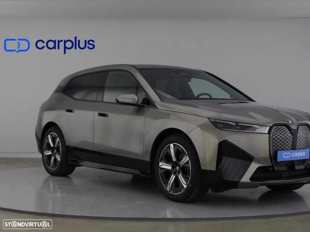 BMW iX xDrive 40 - 2