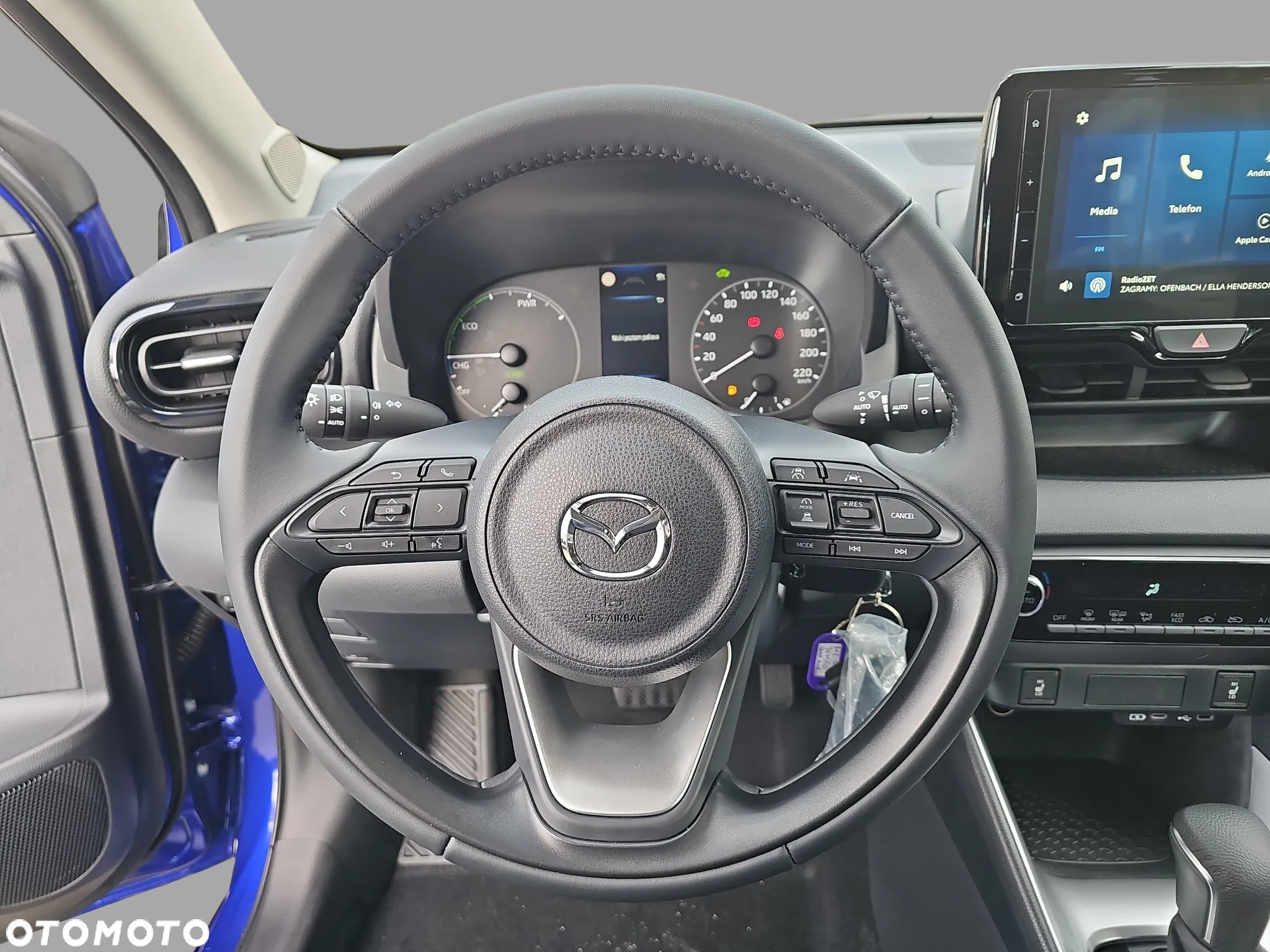 Mazda 2 - 16