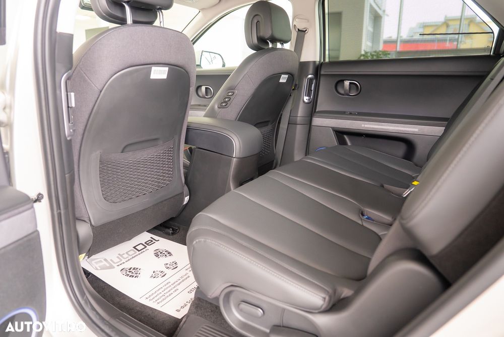 Hyundai IONIQ 6 BEV 77.4 kWh 325 CP 4WD Luxury - 24