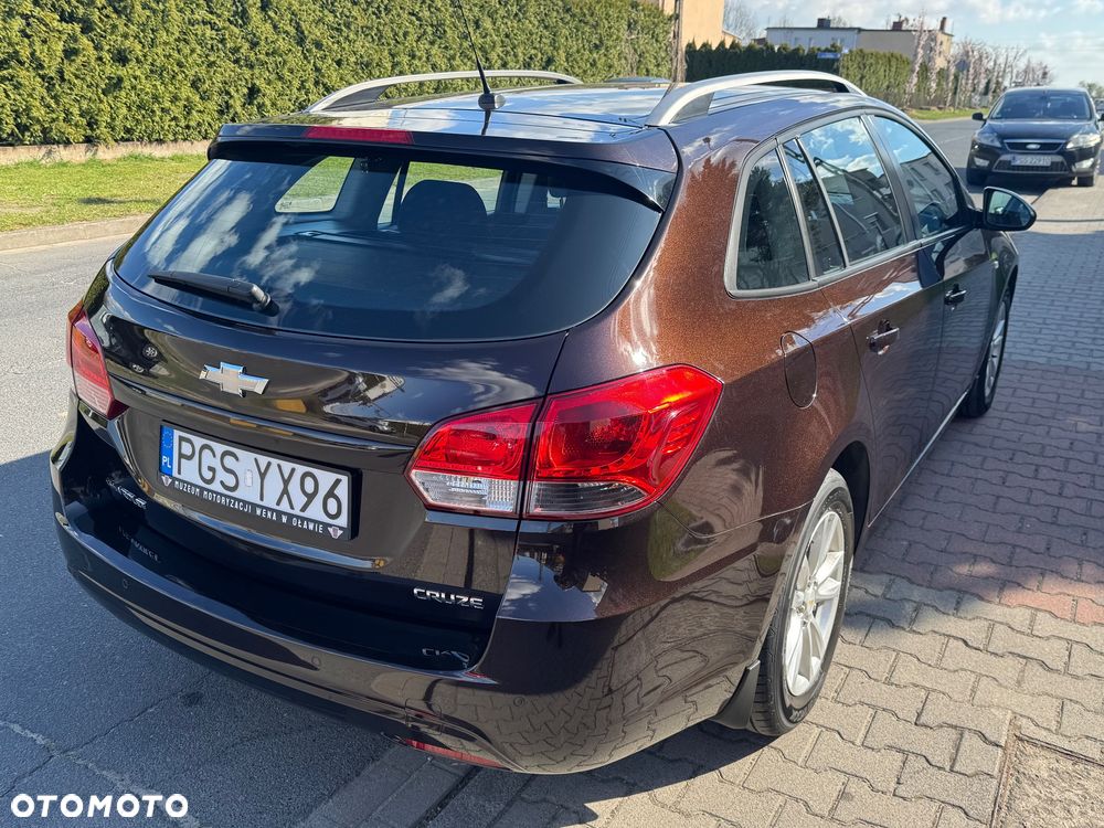 Chevrolet Cruze 1.8 LT - 30