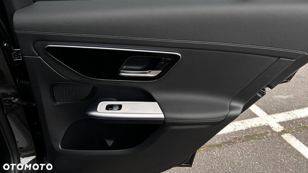 Mercedes-Benz GLC 200 mHEV 4-Matic AMG Line - 24