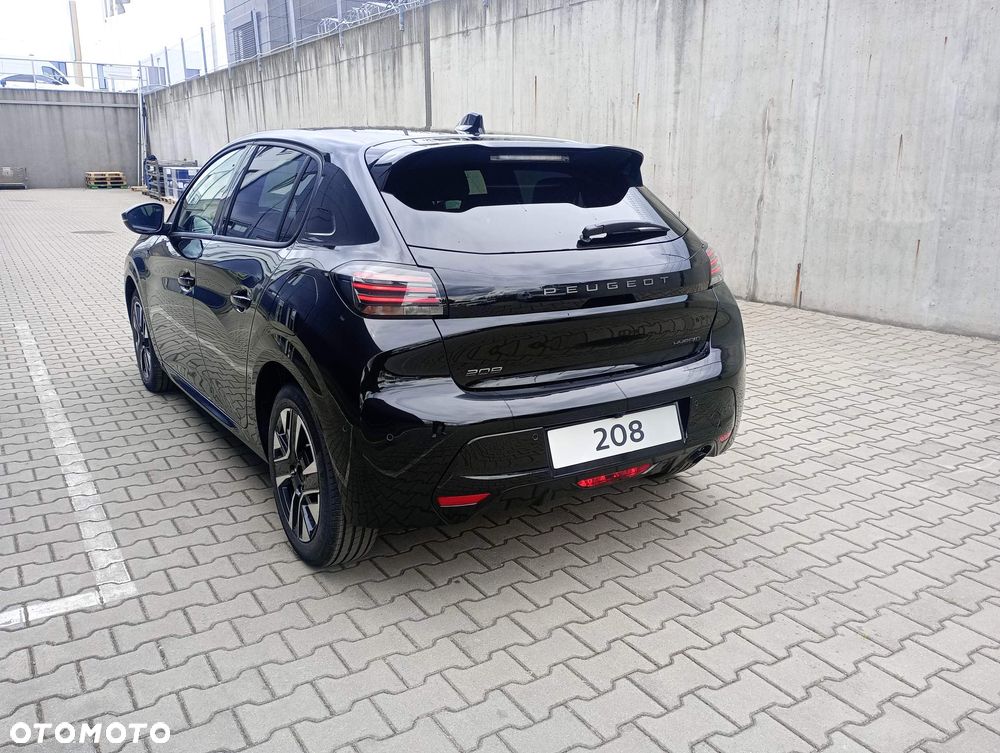 Peugeot 208 1.2 mHEV Allure - 6