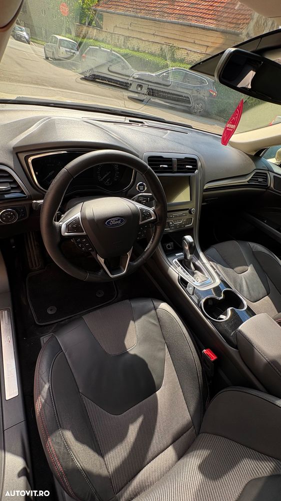 Ford Mondeo 2.0 TDCI PowerShift ST Line High - 20