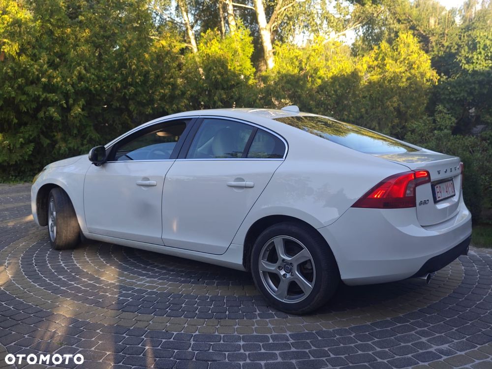 Volvo S60 2.5 T5 - 10