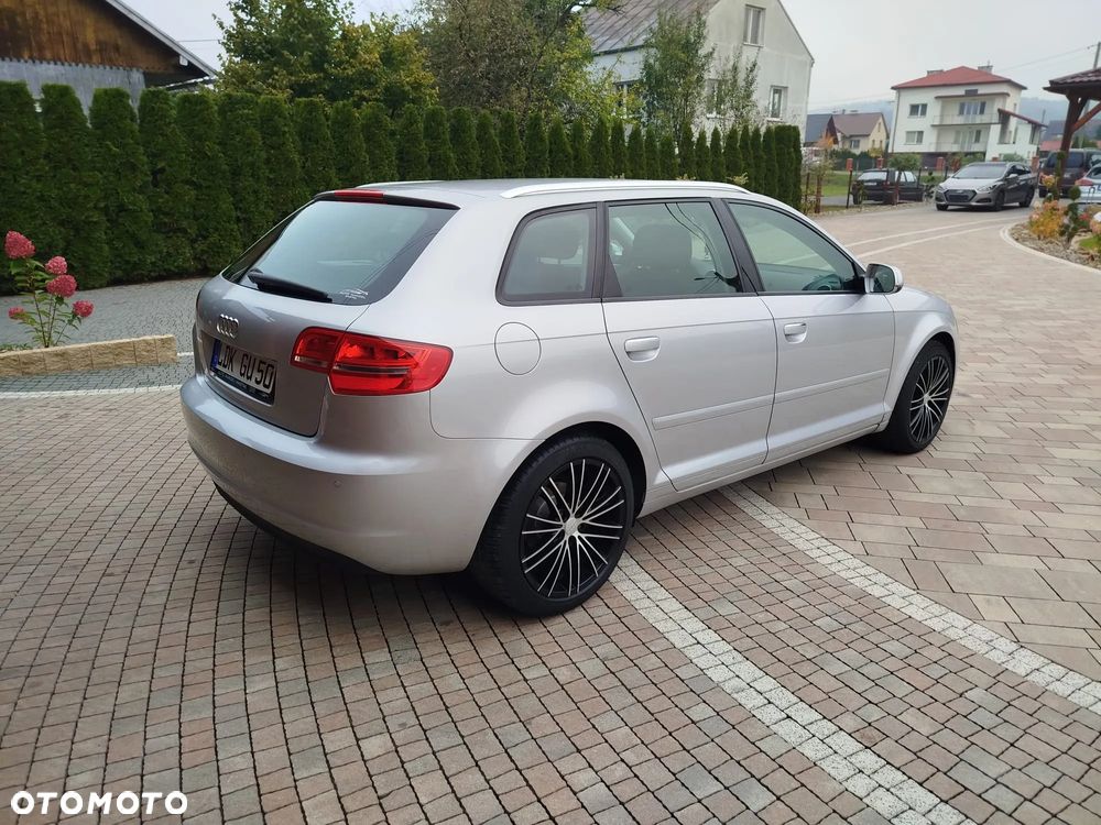 Audi A3 1.4 TFSI Attraction - 11