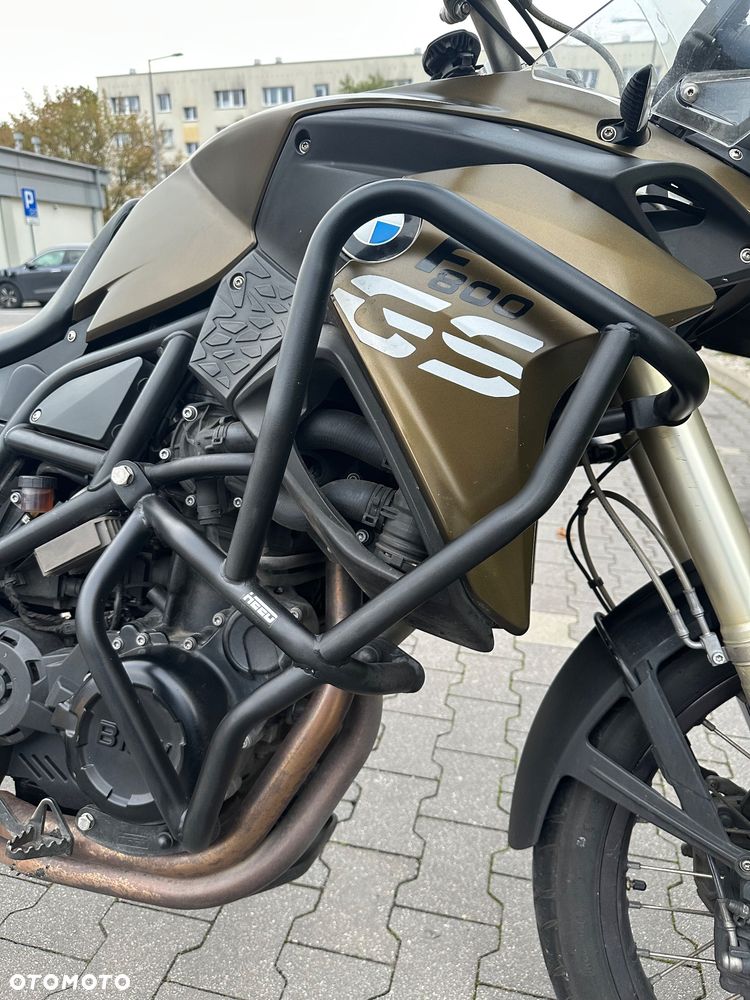 BMW F - 8