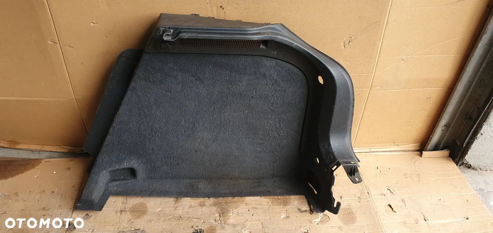 Tapicerka boczek bagażnika prawy tył Audi A3 8P 8P3863880AG - 1