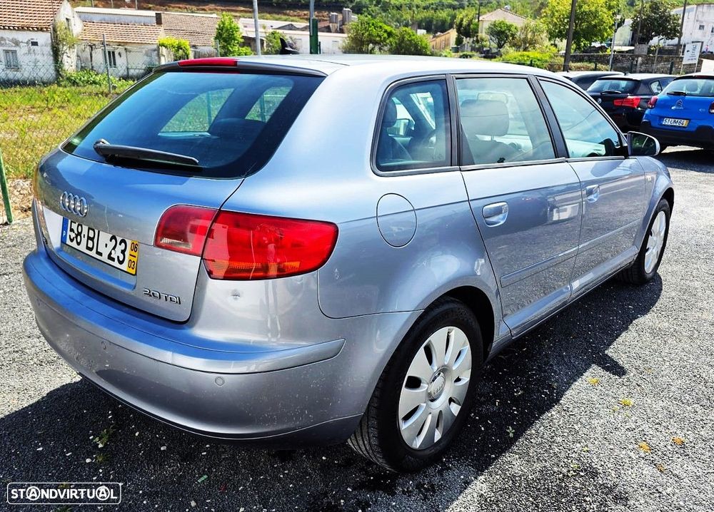 Audi A3 Sportback - 6