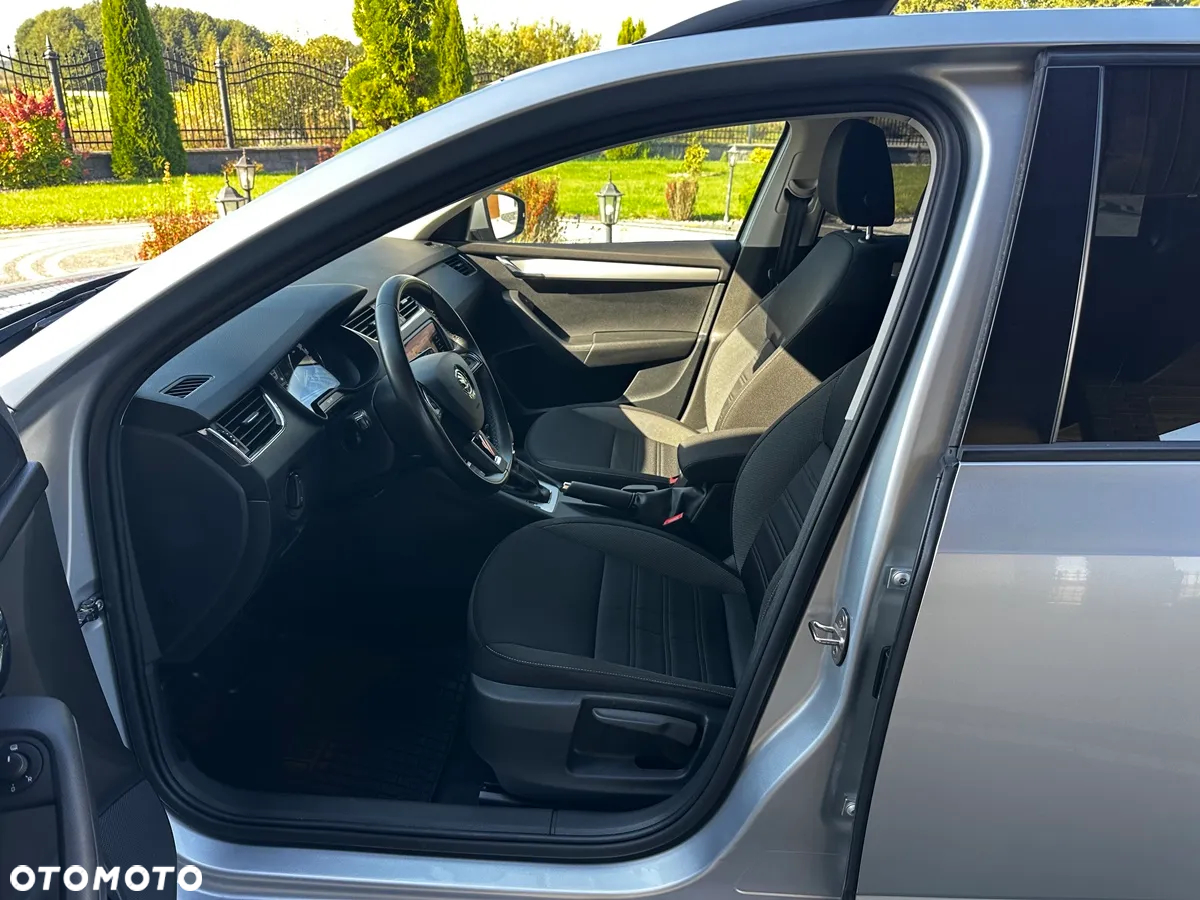 Skoda Octavia 2.0 TDI SCR Style DSG - 35