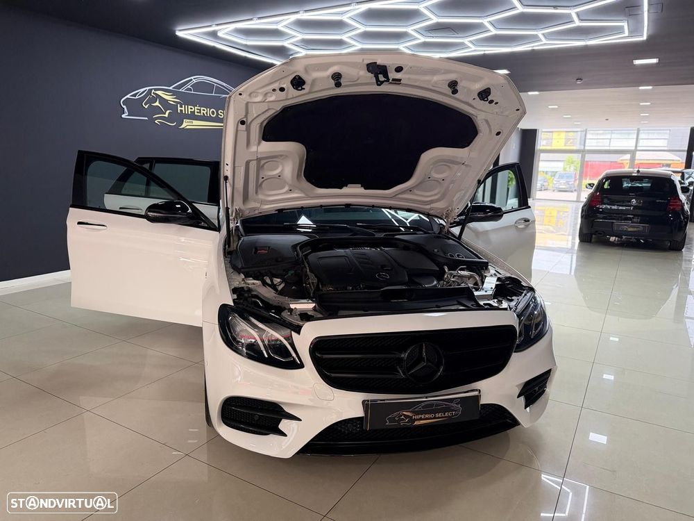 Mercedes-Benz E 300 de AMG Line - 30