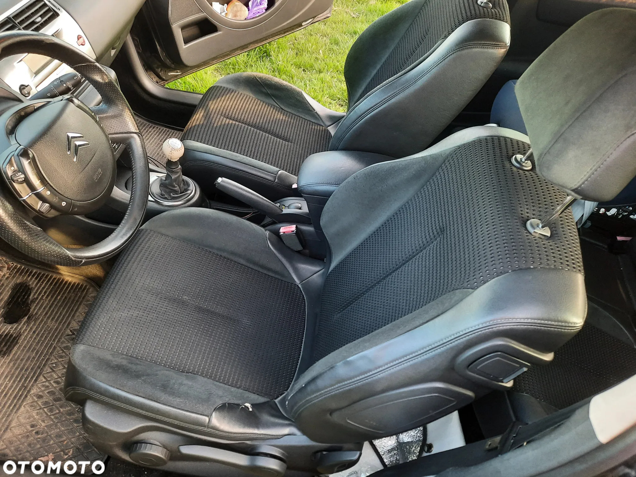 Citroën C4 Coupe 2.0 16V VTS - 7