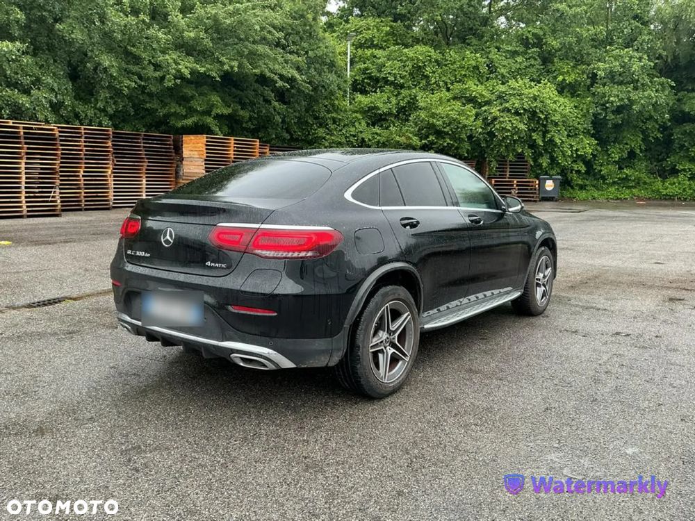 Mercedes-Benz GLC - 4