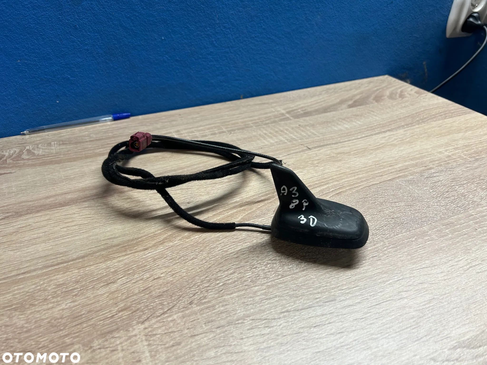 ANTENA LOTKA GPS PŁETWA REKIN AUDI A3 8P 8P0035503 WYSYŁKA !!!! - 1