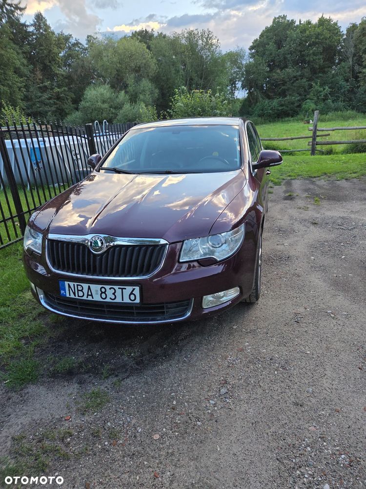 Skoda Superb 2.0 TDI Ambition DSG - 3