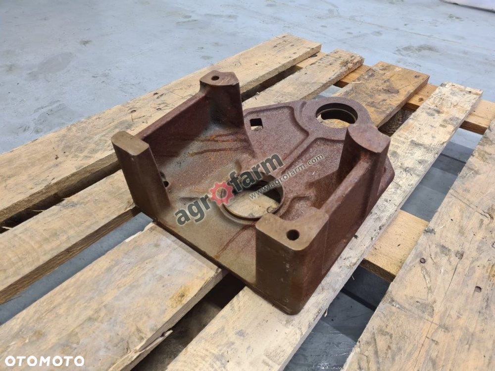 OBUDOWA PTO R93494 JOHN DEERE 7600 7700 7800 - 2