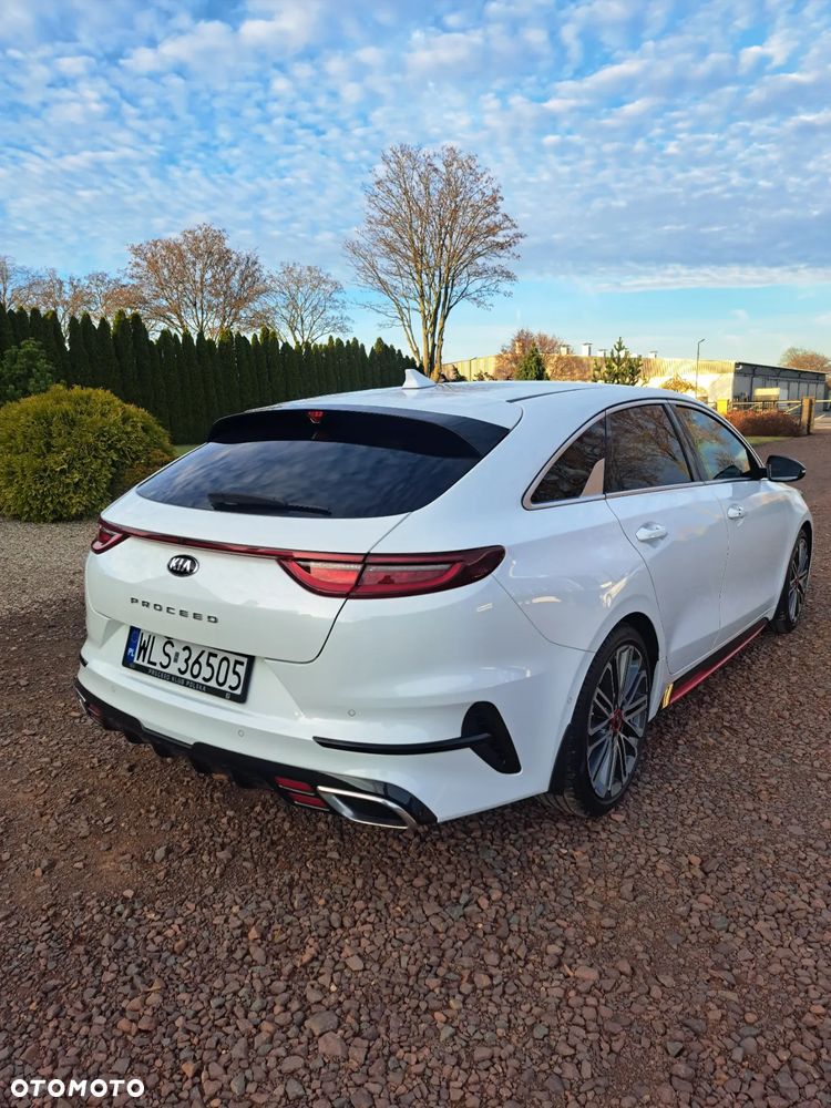 Kia ProCeed - 6