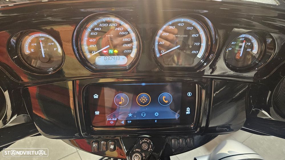 Harley-Davidson Ultra Limited - 19