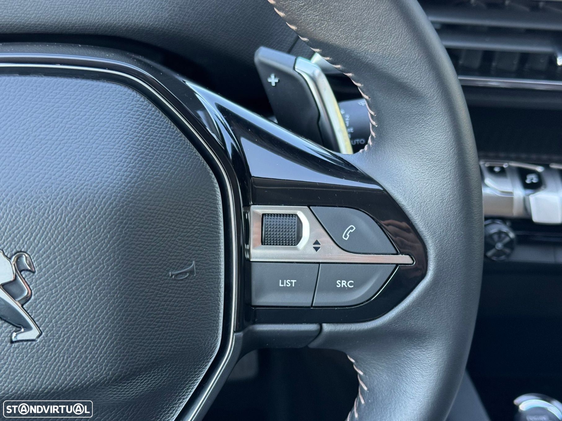 Peugeot 3008 1.6 Hybrid Allure e-EAT8 - 34