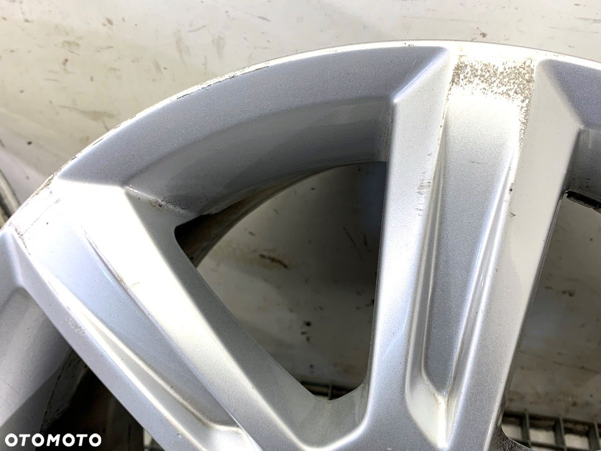 FELGI ALUMINIOWE KOMPLET 17'' 8J 5X108 63,3 ET 42 - 1199.00 PLN - VOLVO XC90 I (275) 2002 - 2015 T6 - 7