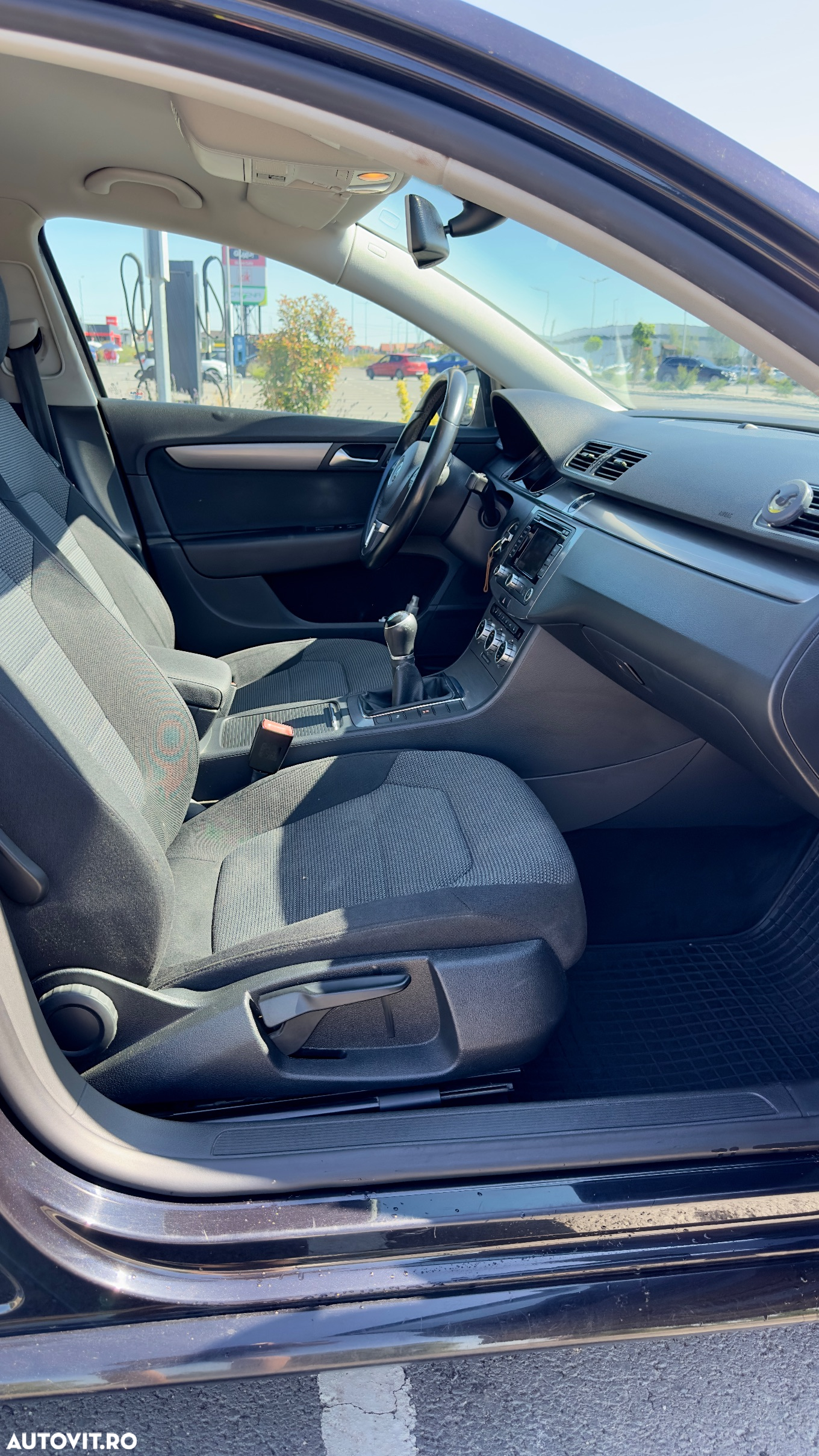 Volkswagen Passat Variant 2.0 TDI BlueMotion Technology Comfortline - 6
