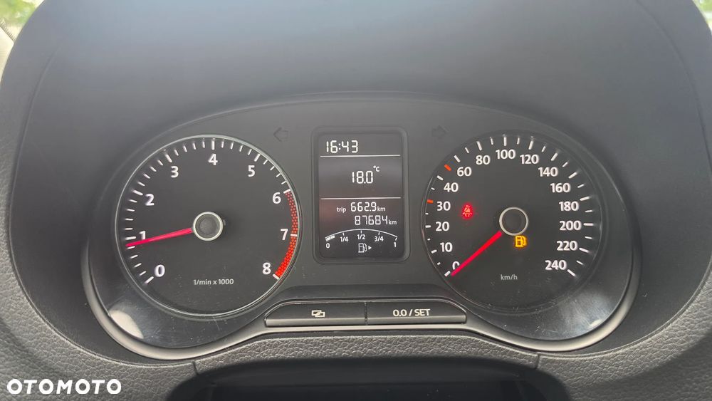 Volkswagen Polo - 19