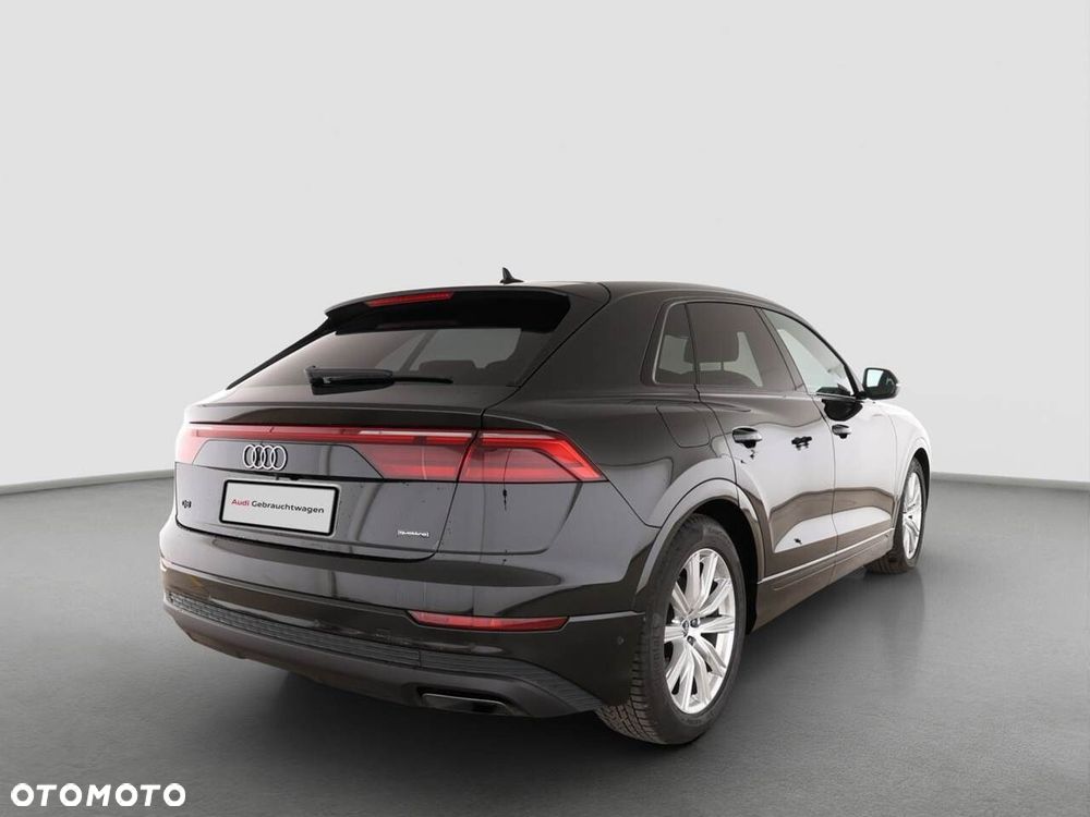 Audi Q8 - 2