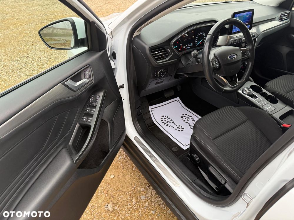 Ford Focus - 8