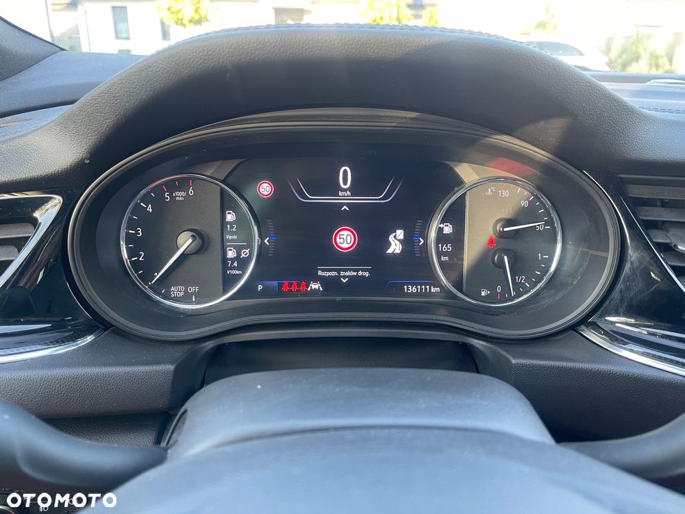 Opel Insignia - 39