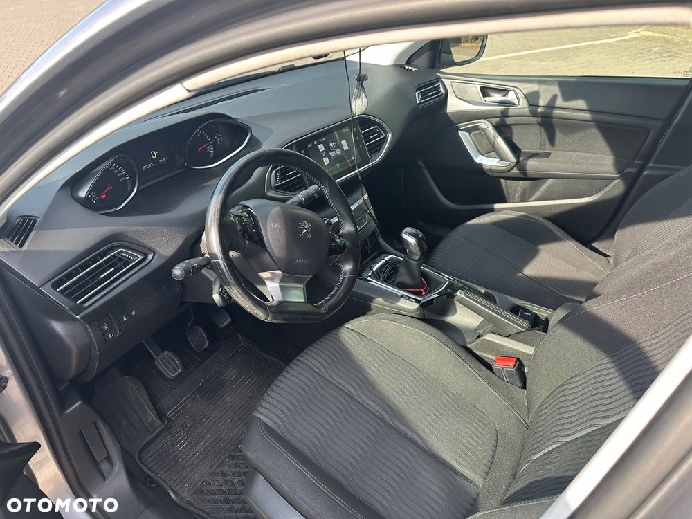 Peugeot 308 BlueHDi 100 Stop & Start Active - 19