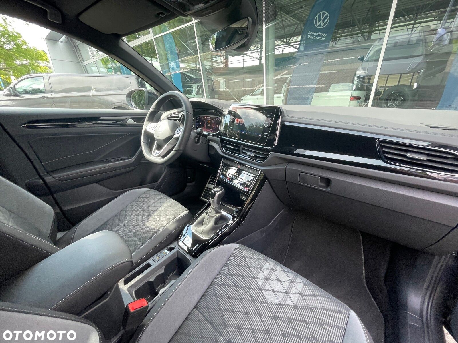Volkswagen T-Roc 1.5 TSI R-Line Plus DSG - 14