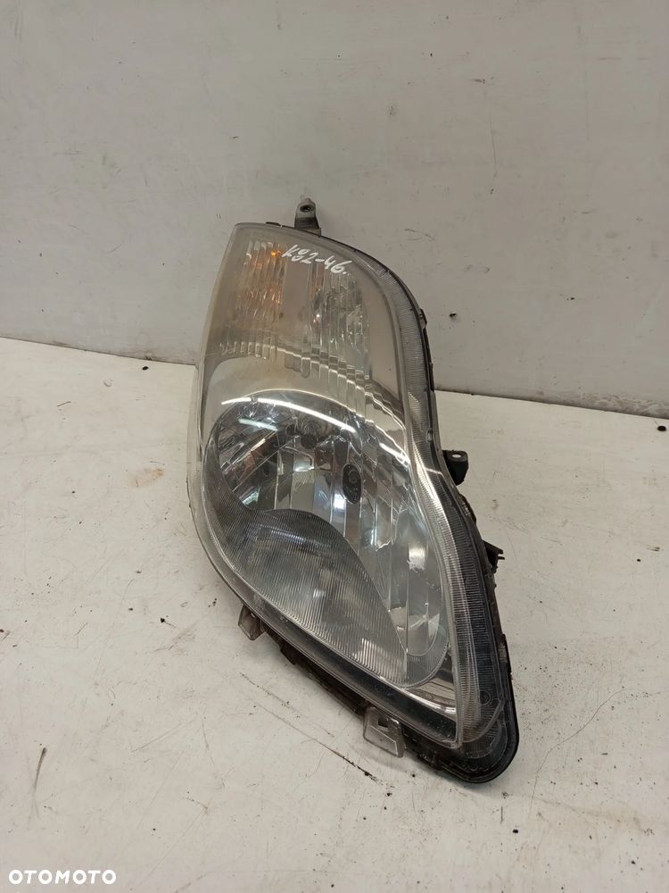 + LAMPA PRZOD PRZEDNIA PRAWA TOYOTA YARIS 2 II - 5