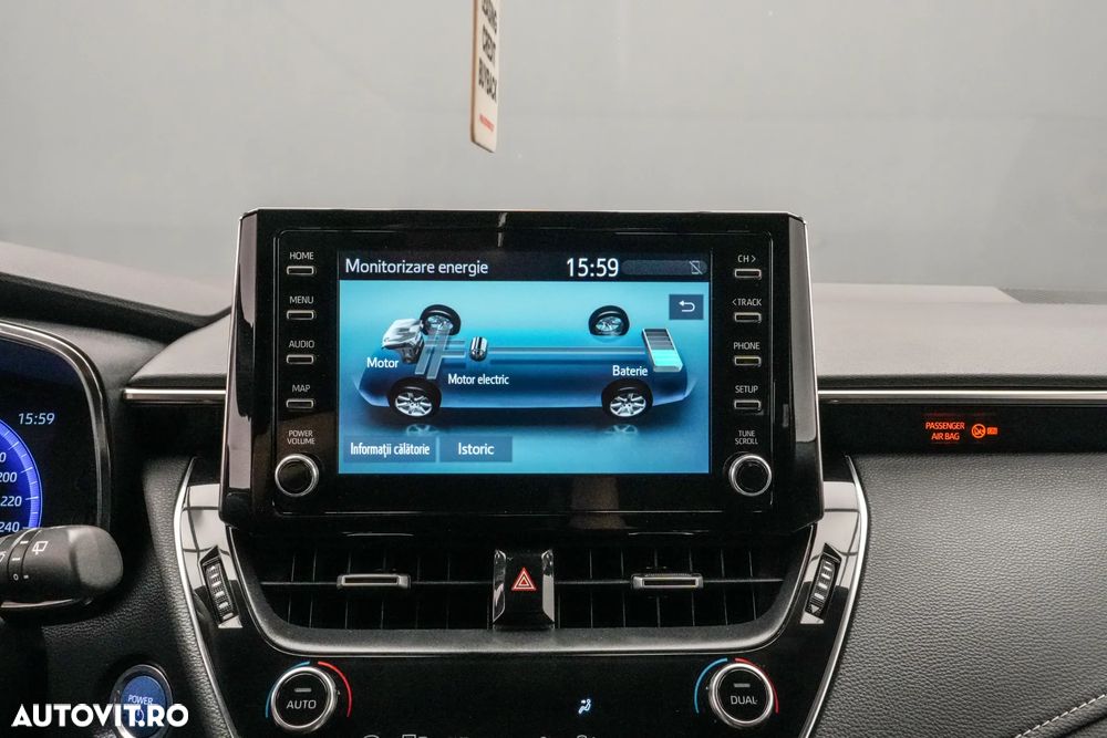 Toyota Corolla 1.8 HSD Dynamic - 22