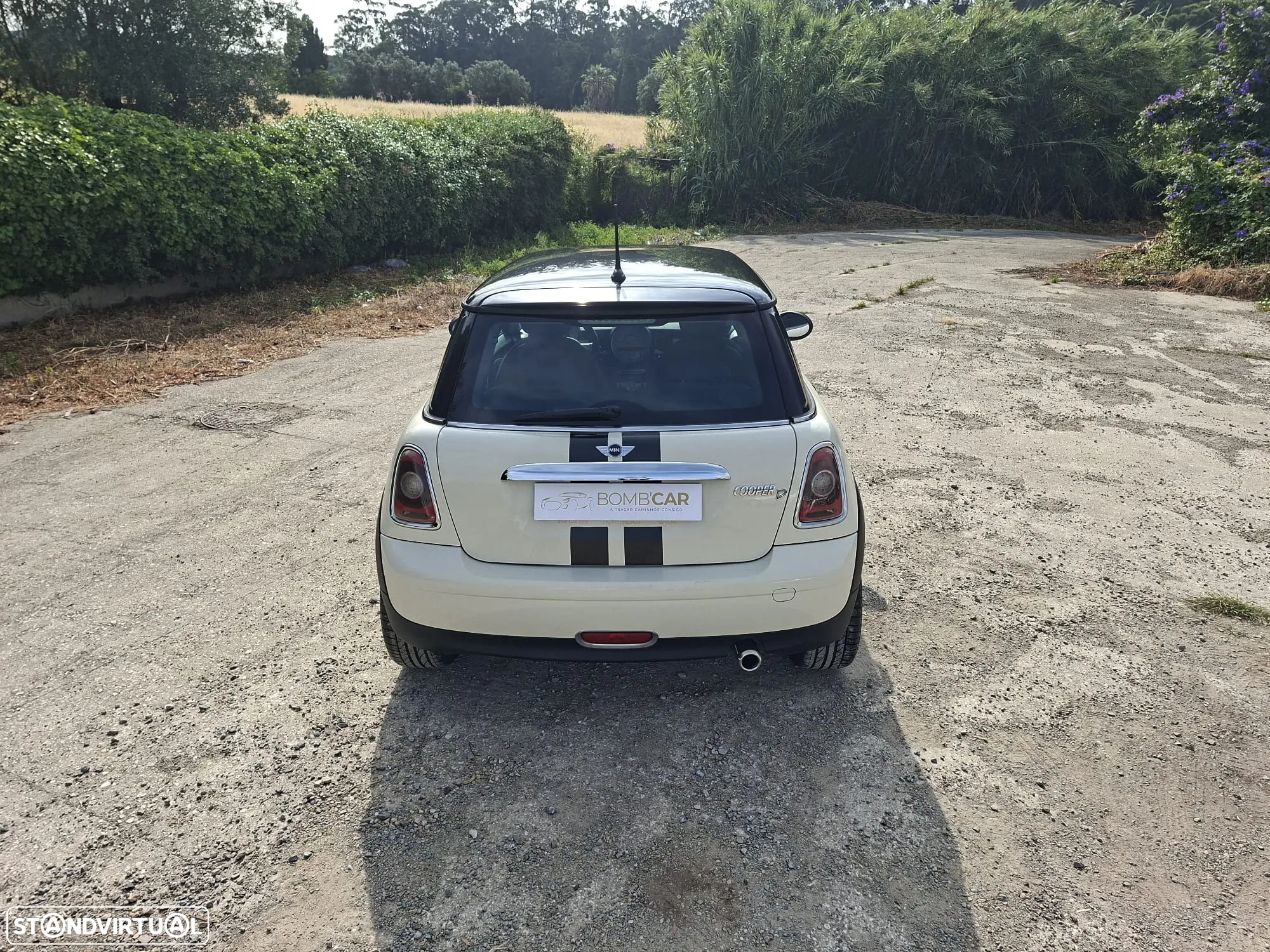 MINI 3 Portas Cooper D - 32